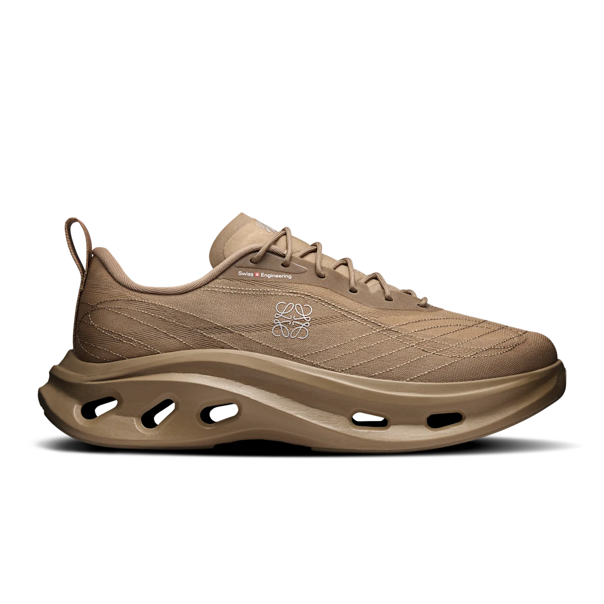 Cloudtilt Cosmic LOEWE Dark | Sand — 1