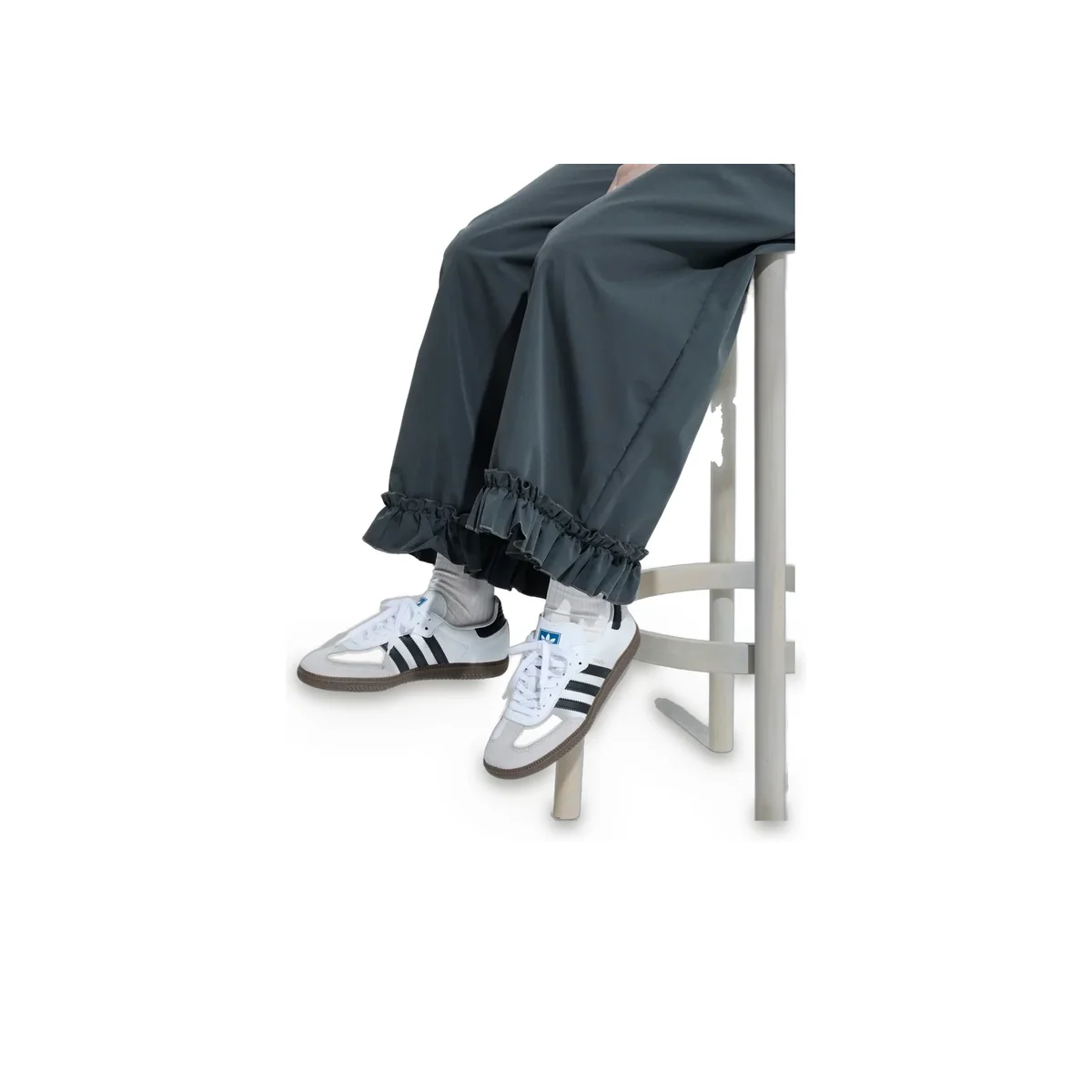 Samba OG Cloud White / Core Black / Clear Granite — 4