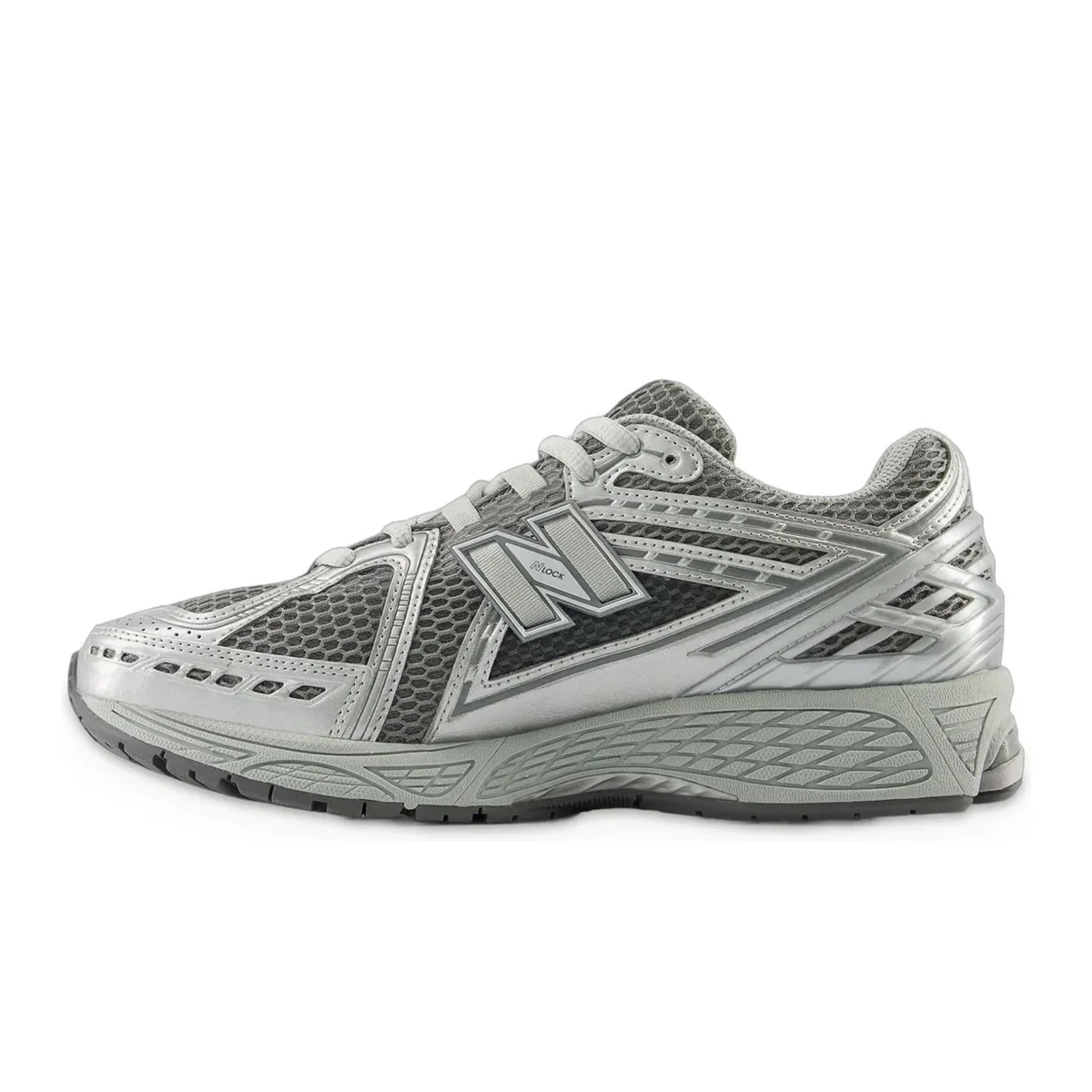 1906R Harbor Grey / Silver Metallic / Concrete — 3