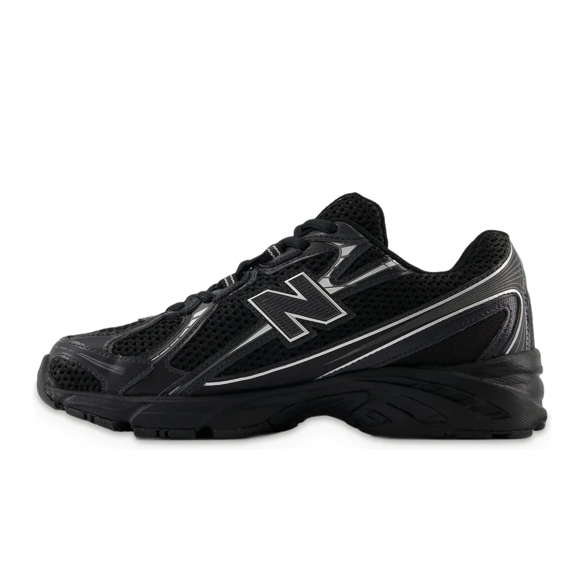740 Black / Silver Metallic — 3