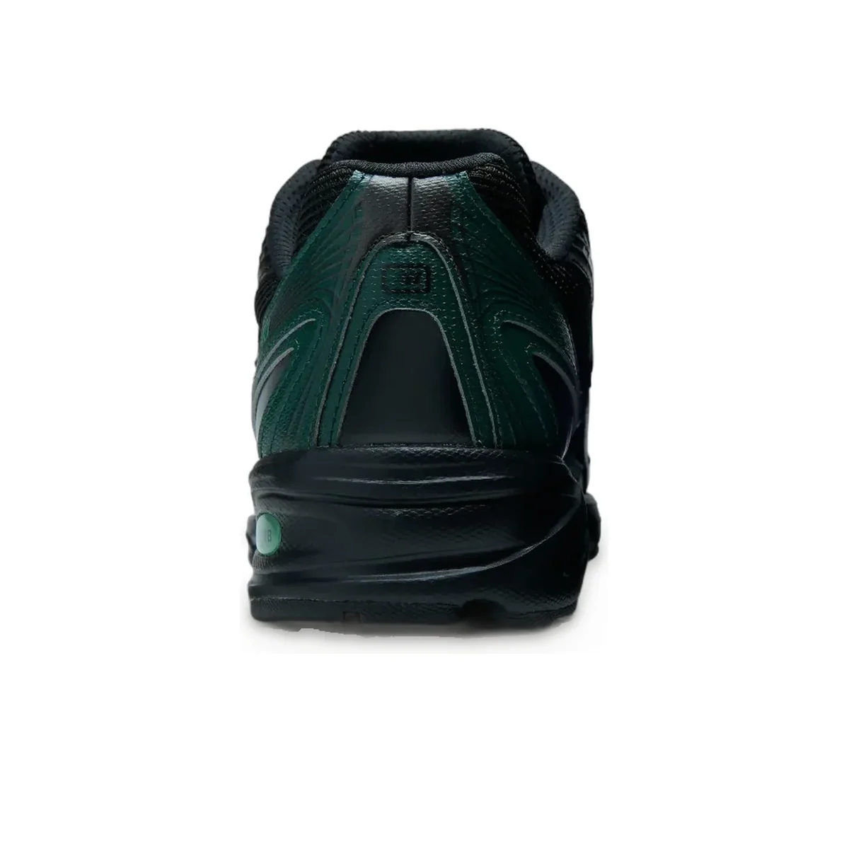 740 Black / Nordic Green — 5