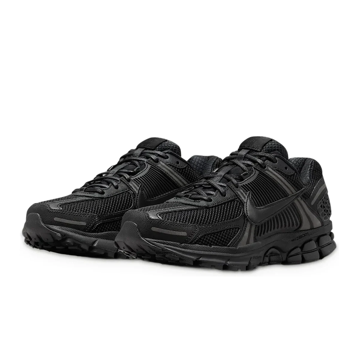 Zoom Vomero 5 Black — 5