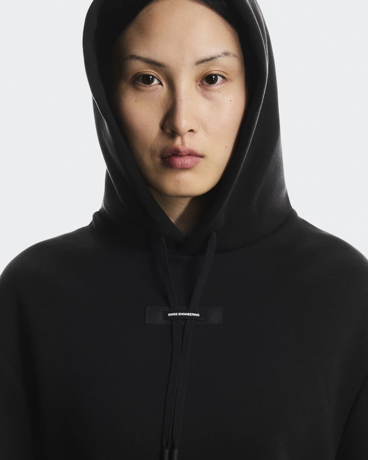 Focus Tech Hoodie Black — 4